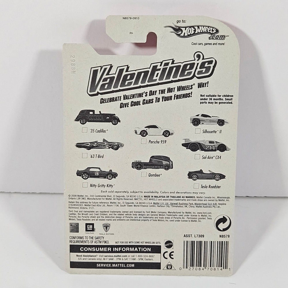 Hot Wheels Silhouette II Valentines Day Series 2008 White Red Diecast Car N8579 - Picture 2 of 8
